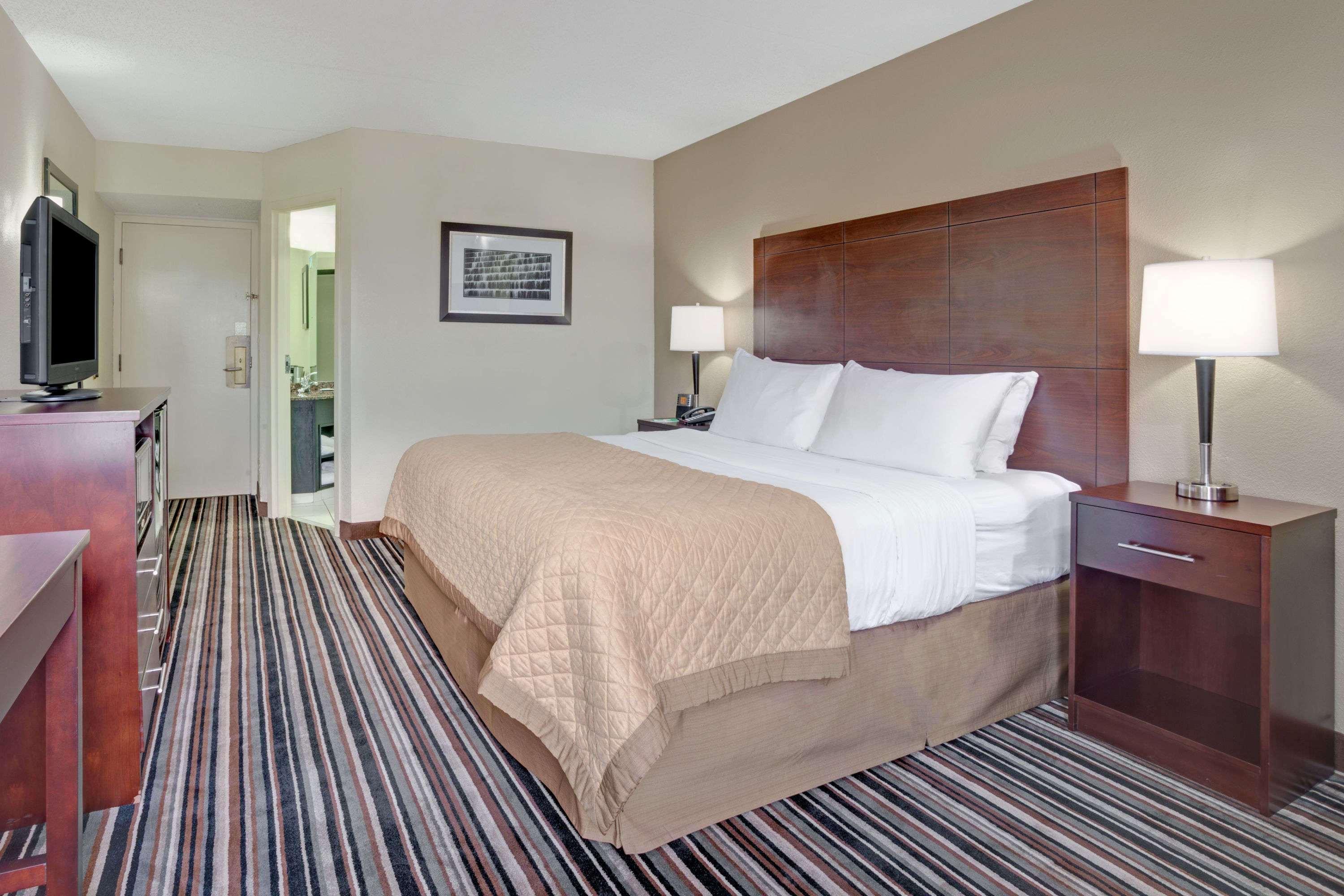 Hotel Wyndham Garden Charlotte Airport Southeast Extérieur photo