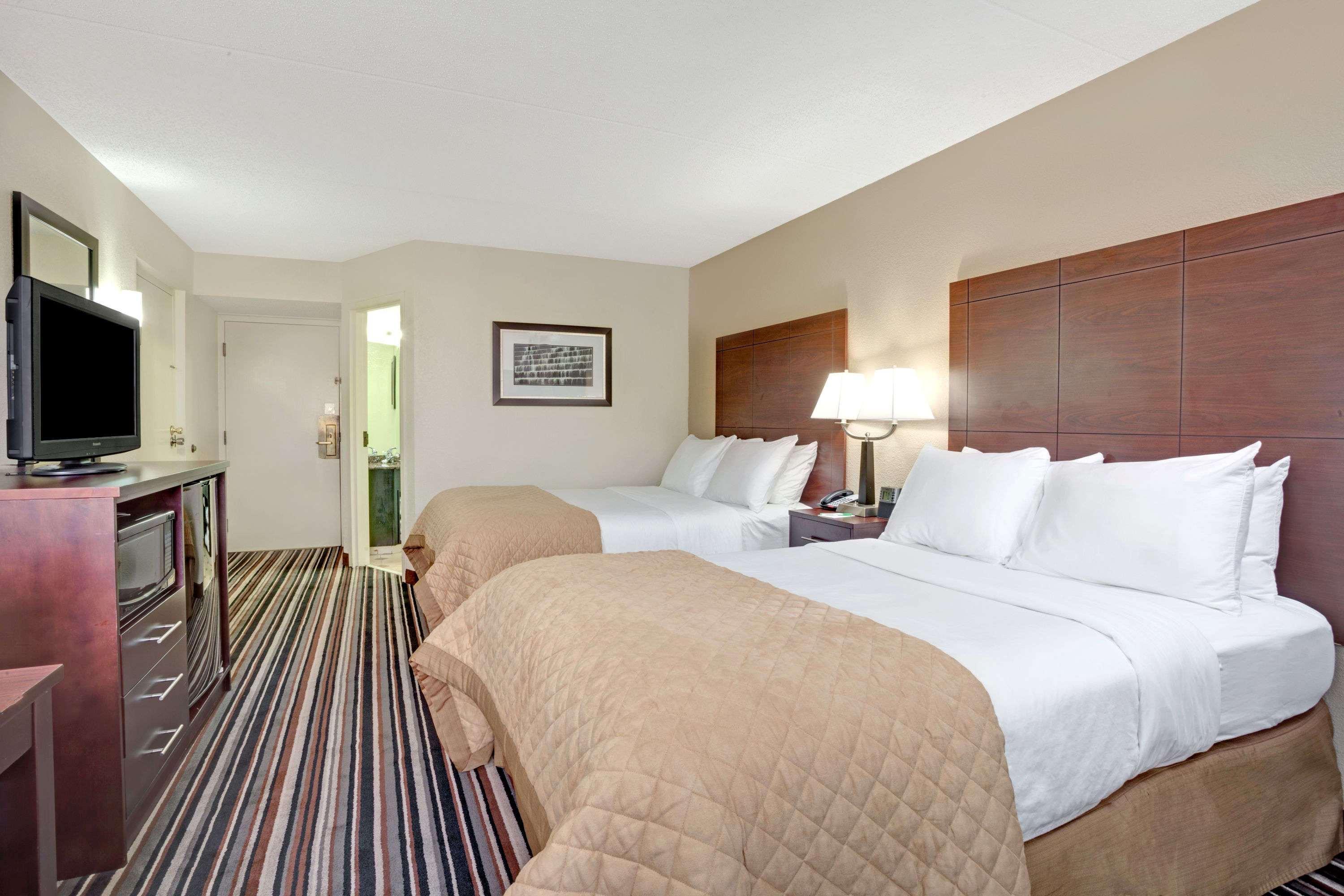 Hotel Wyndham Garden Charlotte Airport Southeast Extérieur photo