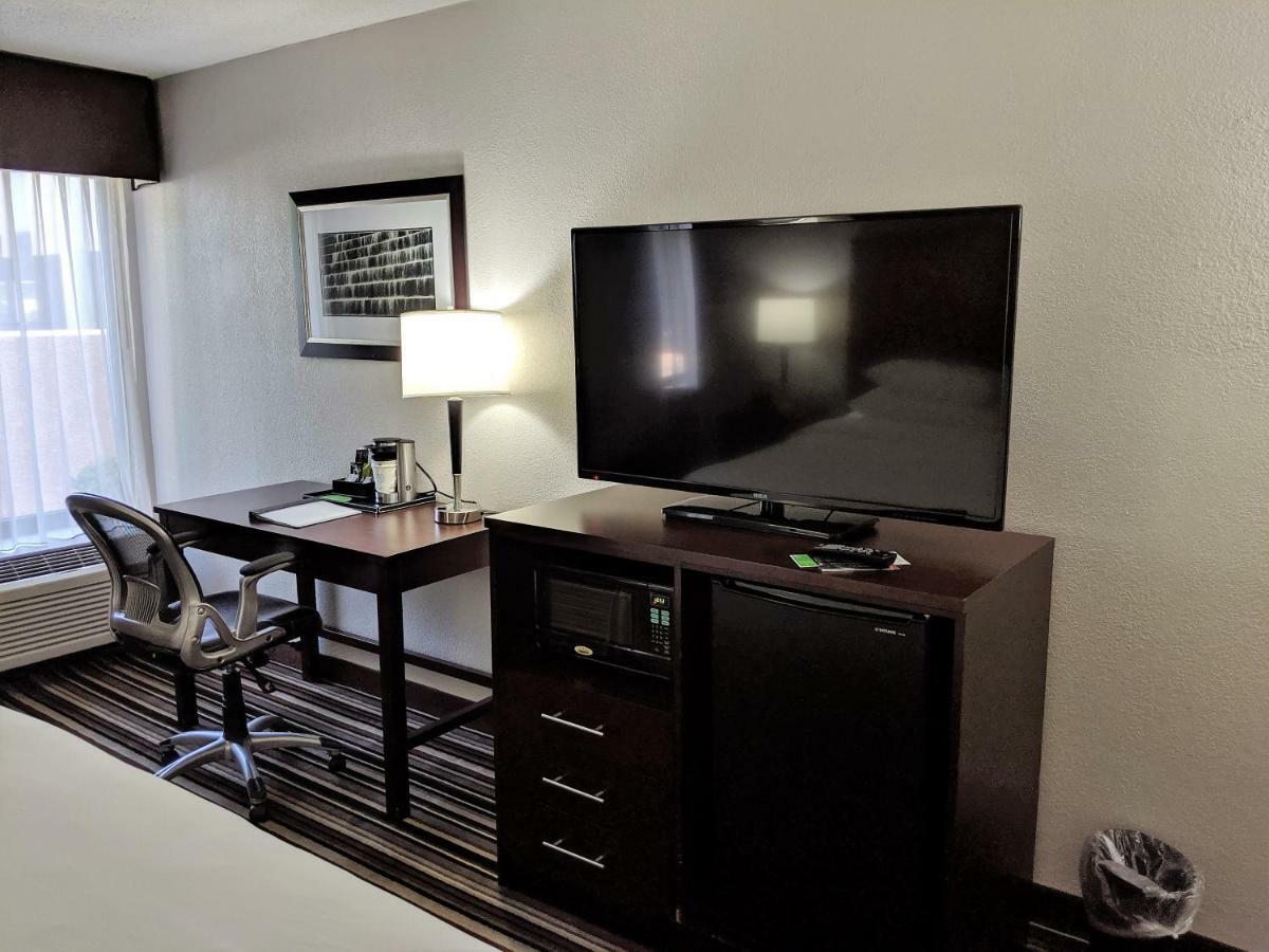 Hotel Wyndham Garden Charlotte Airport Southeast Extérieur photo